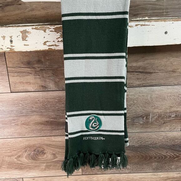 Wizarding World Harry Potter Scarf Slytherin Green Acrylic 80” Length - Picture 3 of 6